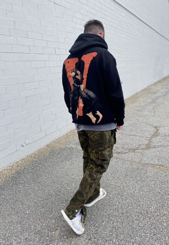 How to Style a Vlone Hoodie for Effortless Streetwear Vibes